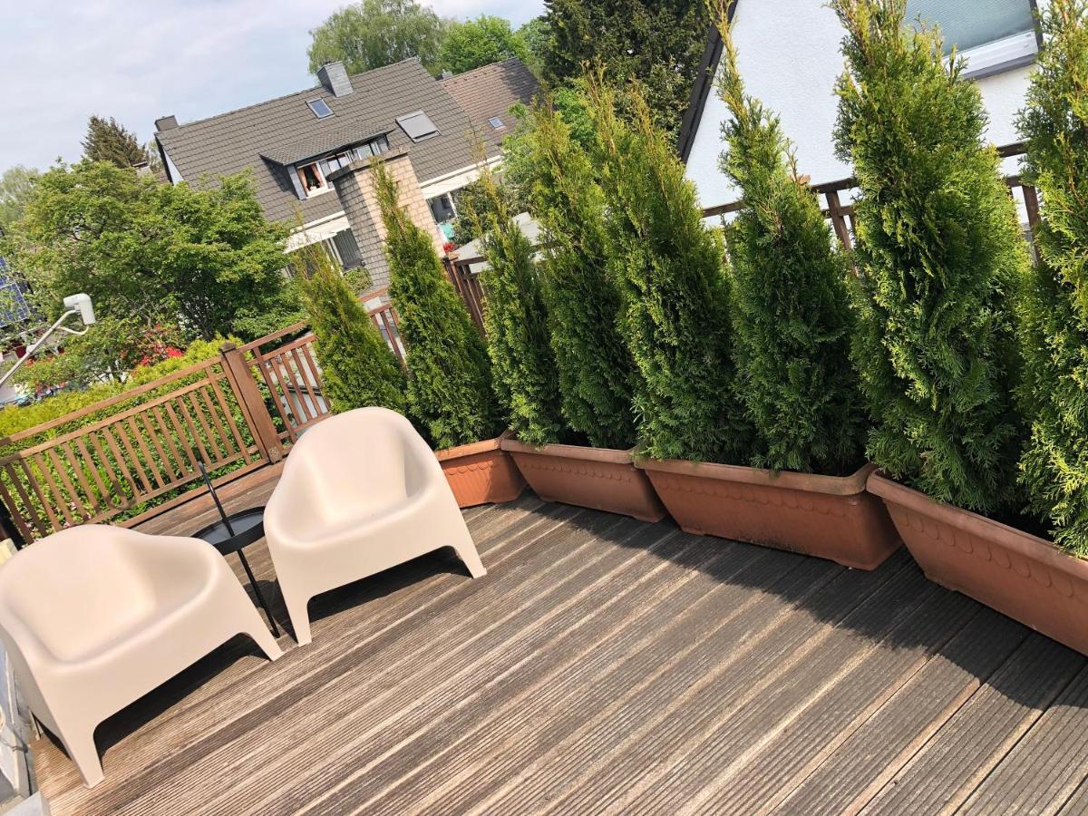 Bel Art Etage Mit Grossem Parkplatz Apartamento Haan Exterior foto