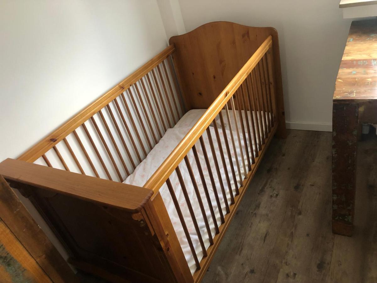Bel Art Etage Mit Grossem Parkplatz Apartamento Haan Exterior foto